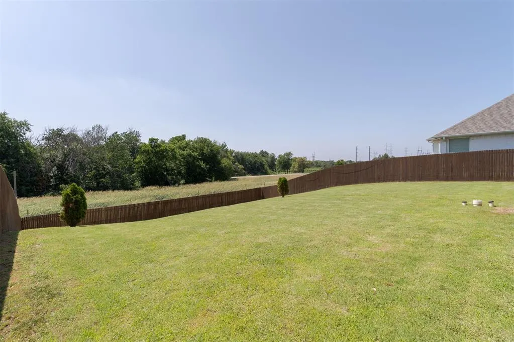 Photo 22 — 15933 Aparados Way, Edmond, OK 73013