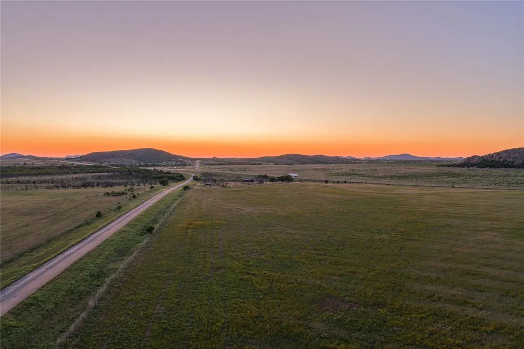 Photo 18 — N Highway 62B Highway, Snyder, OK 73566