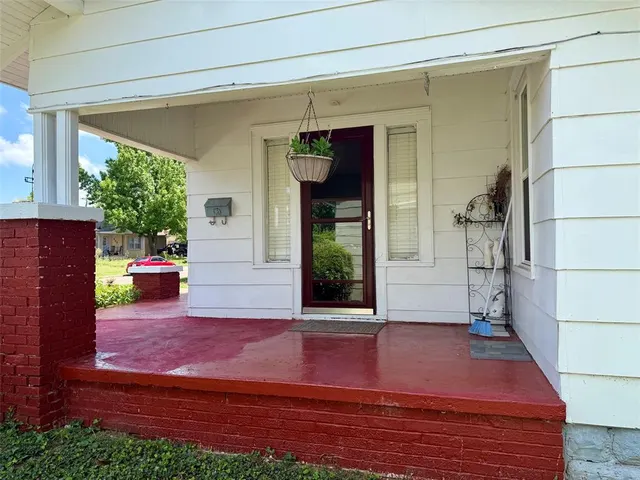 Photo 3 — 910 Overland Court, Shawnee, OK 74801