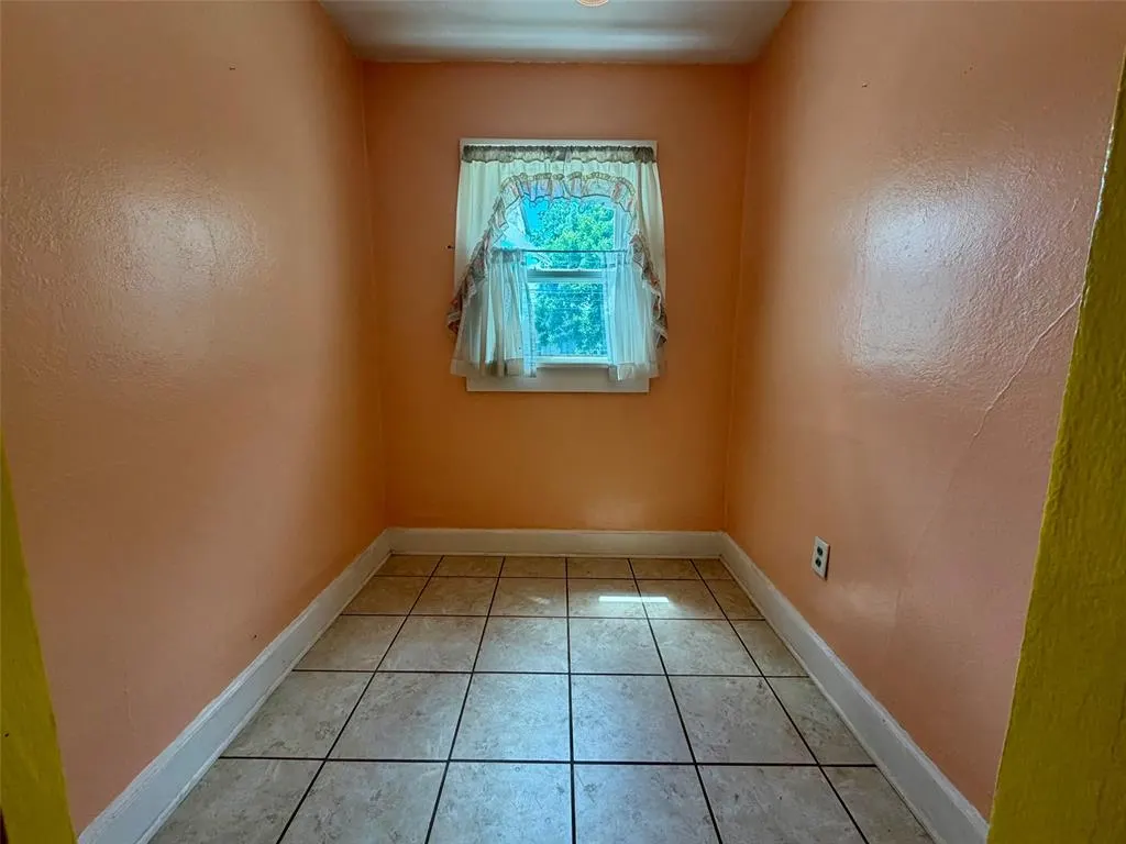 Photo 12 — 910 Overland Court, Shawnee, OK 74801