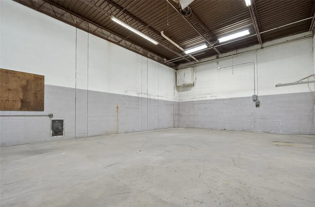 Photo 15 — 6209 S Shields Boulevard, Oklahoma City, OK 73149