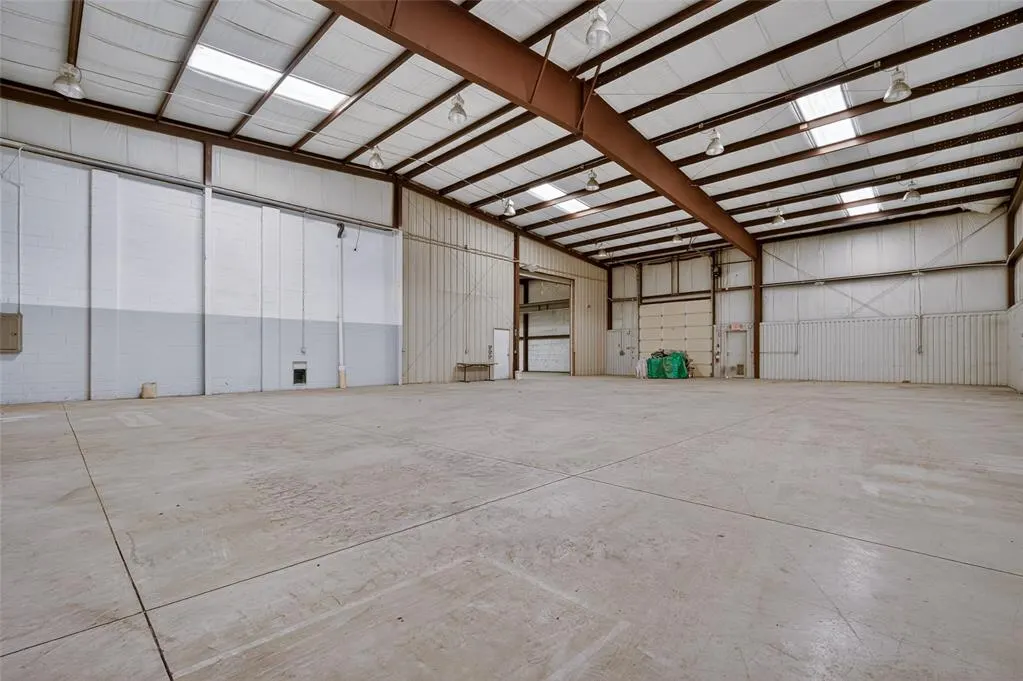 Photo 22 — 6209 S Shields Boulevard, Oklahoma City, OK 73149