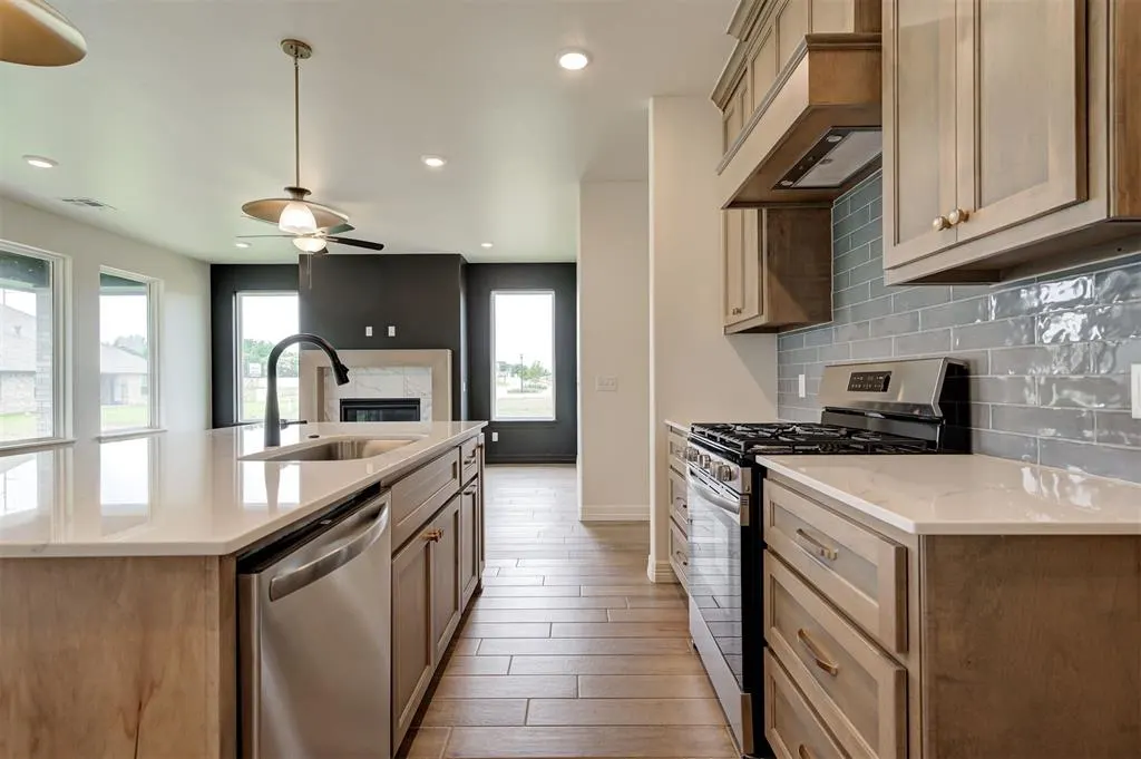 Photo 16 — 7713 Wilshire Woods Drive, Yukon, OK 73099