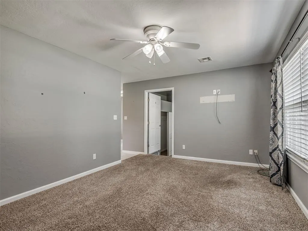 Photo 8 — 3910 Lawn Drive, Oklahoma City, OK 73115