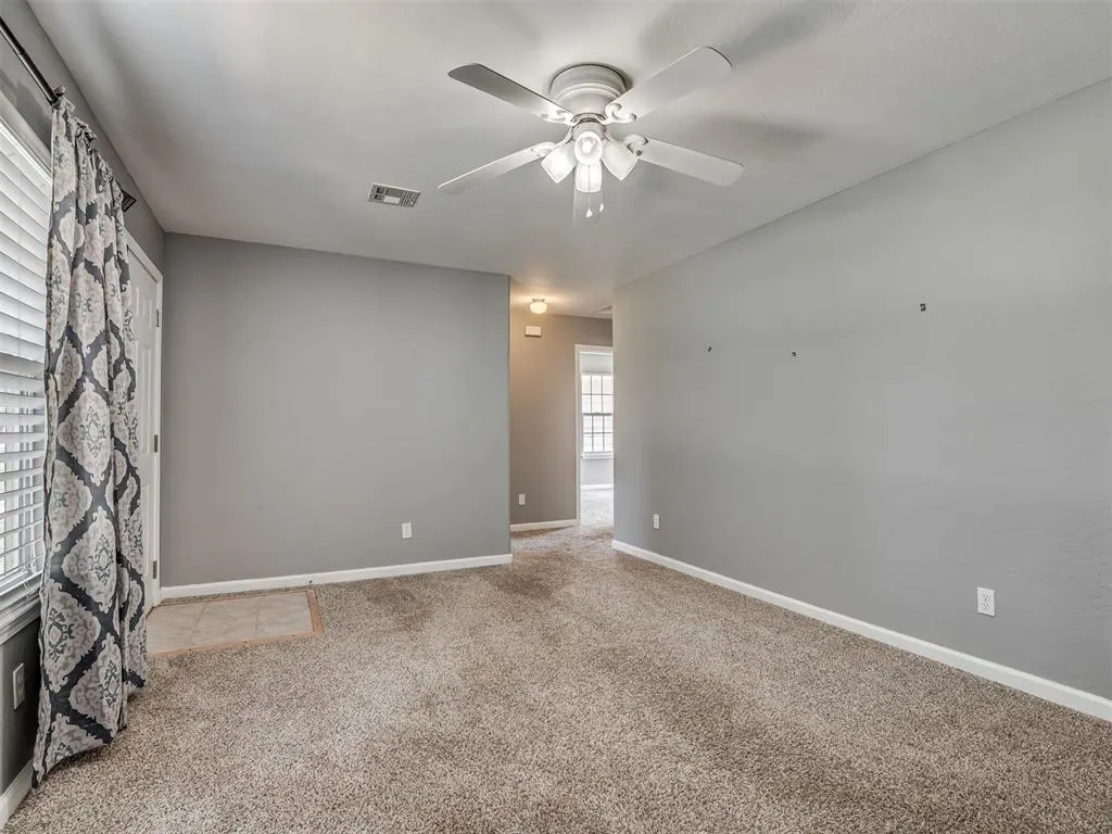 Photo 10 — 3910 Lawn Drive, Oklahoma City, OK 73115