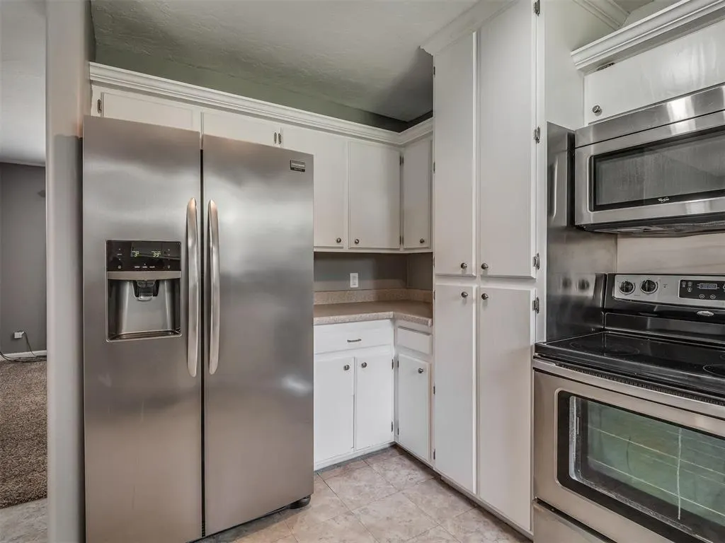 Photo 15 — 3910 Lawn Drive, Oklahoma City, OK 73115