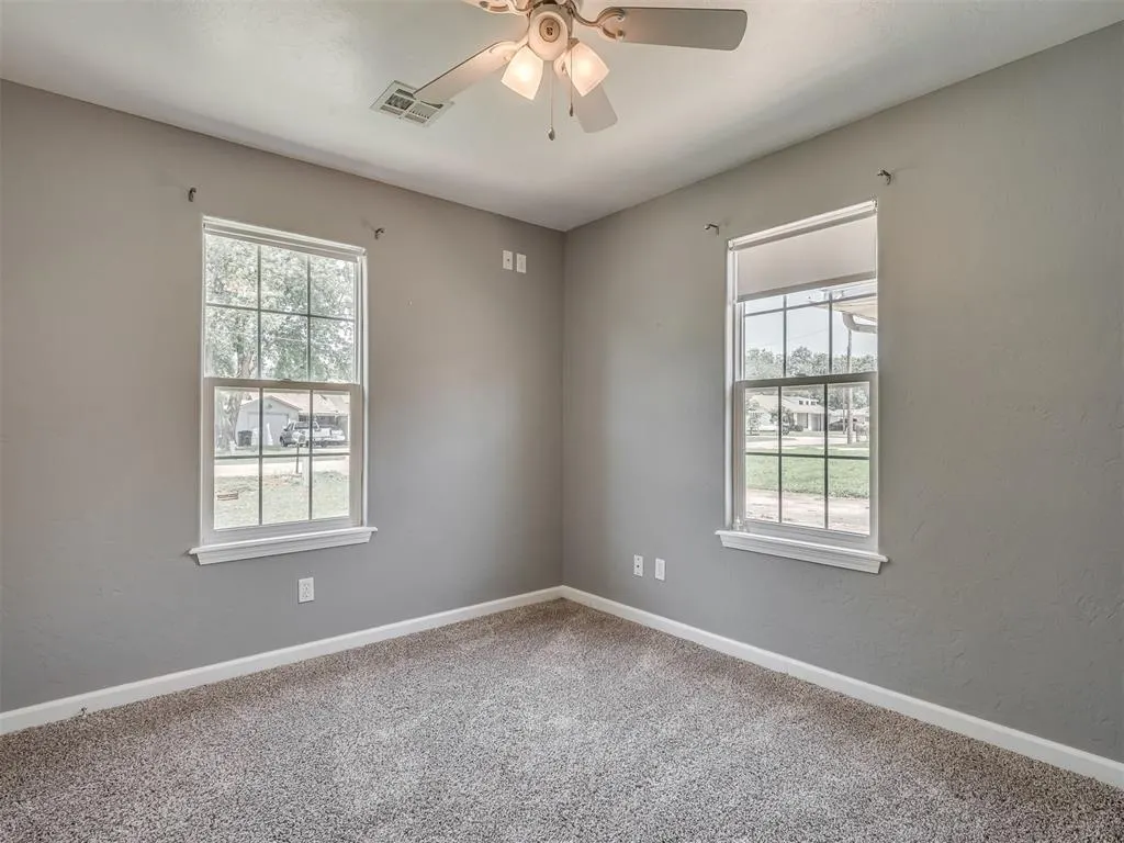 Photo 22 — 3910 Lawn Drive, Oklahoma City, OK 73115