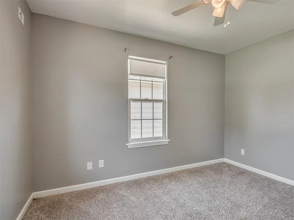 Photo 25 — 3910 Lawn Drive, Oklahoma City, OK 73115