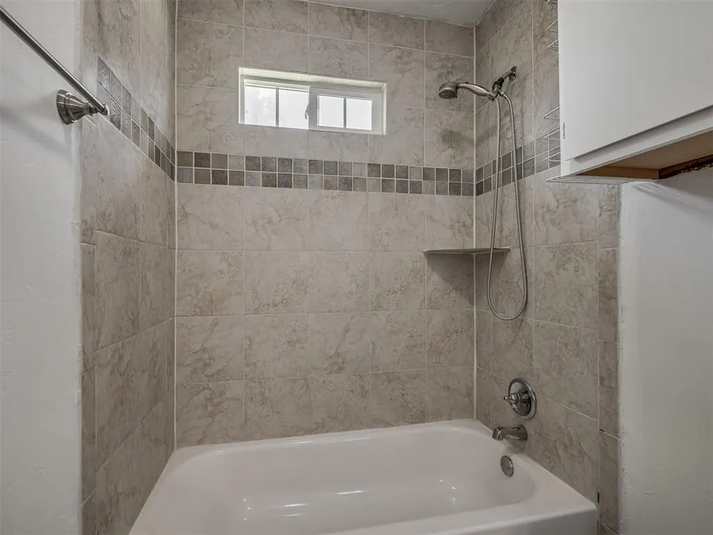 Photo 28 — 3910 Lawn Drive, Oklahoma City, OK 73115