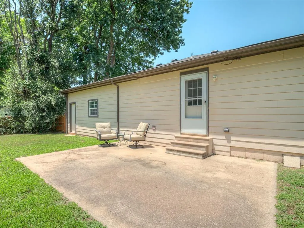 Photo 37 — 3910 Lawn Drive, Oklahoma City, OK 73115