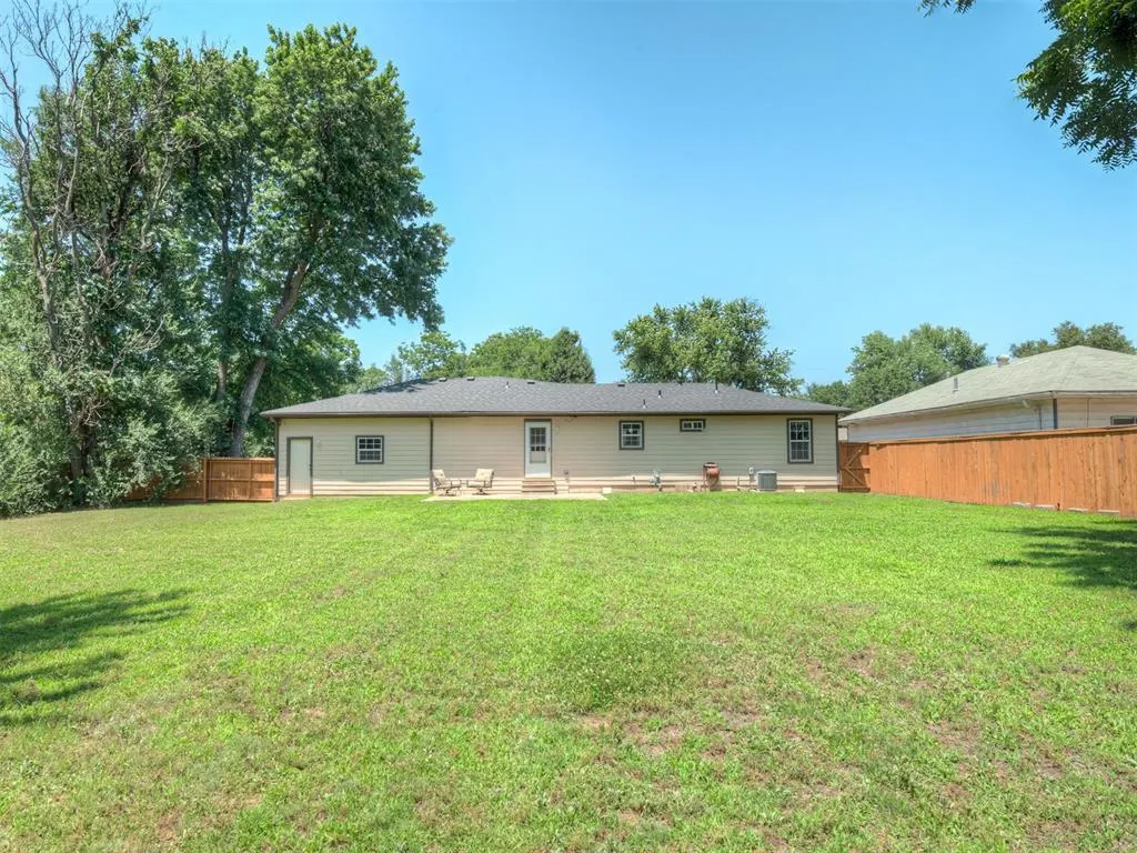 Photo 41 — 3910 Lawn Drive, Oklahoma City, OK 73115