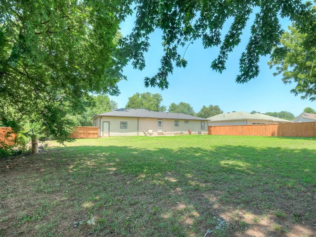 Photo 43 — 3910 Lawn Drive, Oklahoma City, OK 73115