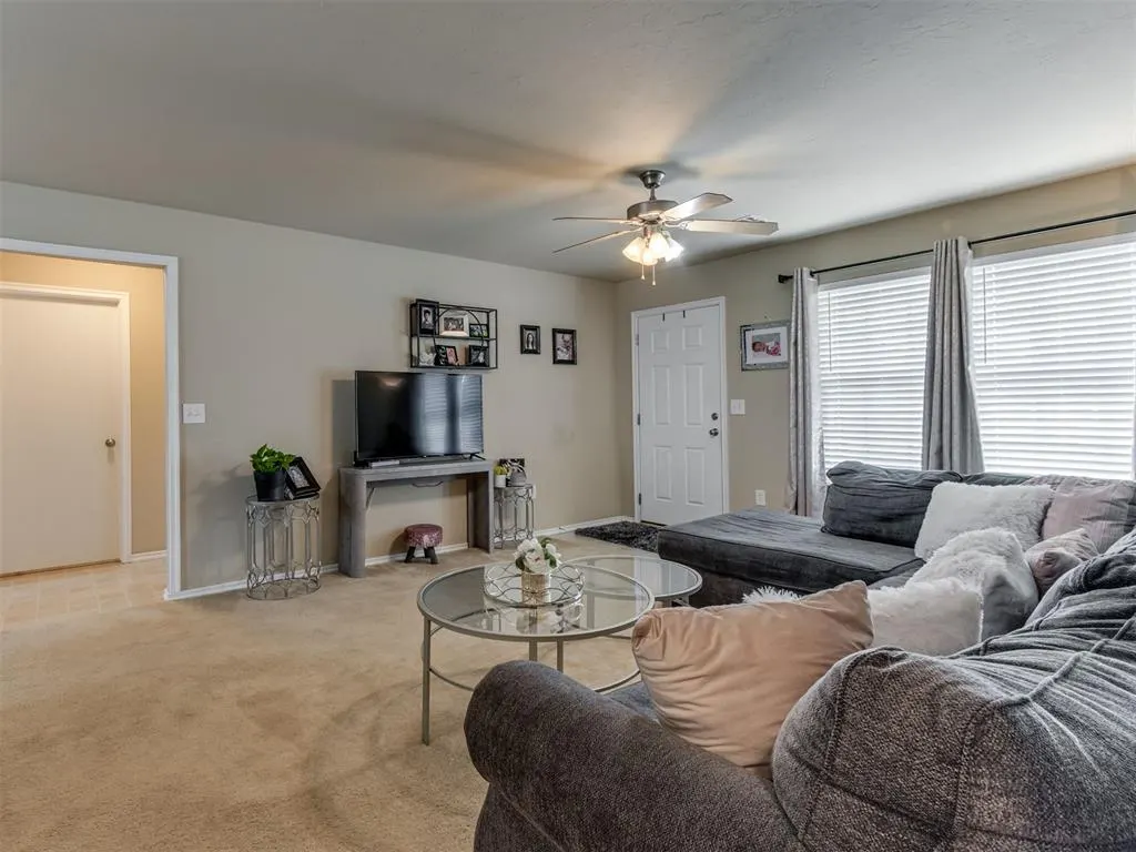 Photo 6 — 531 E Juniper Lane, Mustang, OK 73064