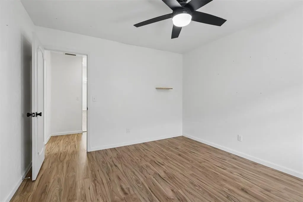 Photo 18 — 6612 Edgewater Drive, Oklahoma City, OK 73116