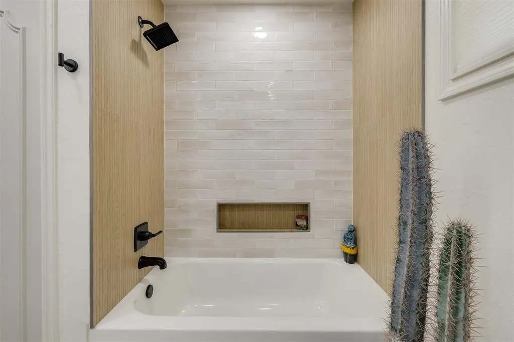 Photo 34 — 6612 Edgewater Drive, Oklahoma City, OK 73116