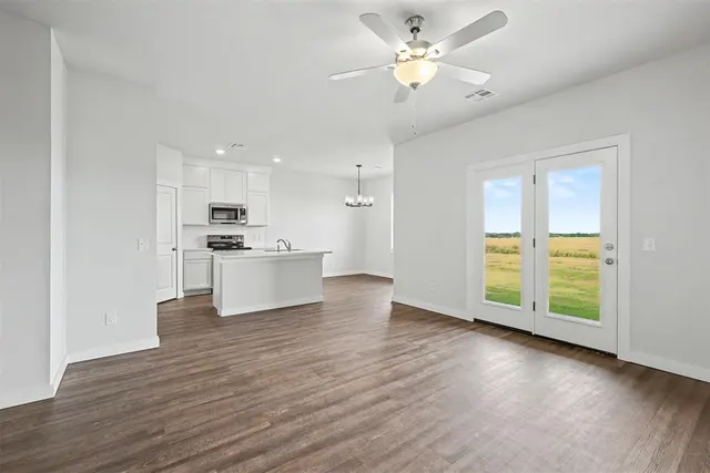 Photo 5 — 3440 Manning Farms Boulevard, El Reno, OK 73036