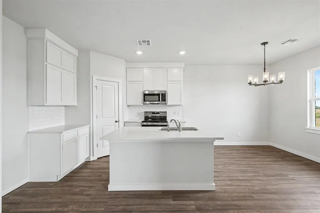 Photo 6 — 3440 Manning Farms Boulevard, El Reno, OK 73036