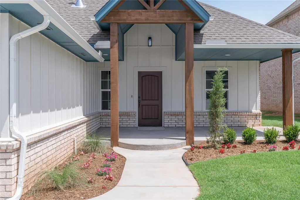 Photo 5 — 9345 SW 42nd Street, Oklahoma City, OK 73179