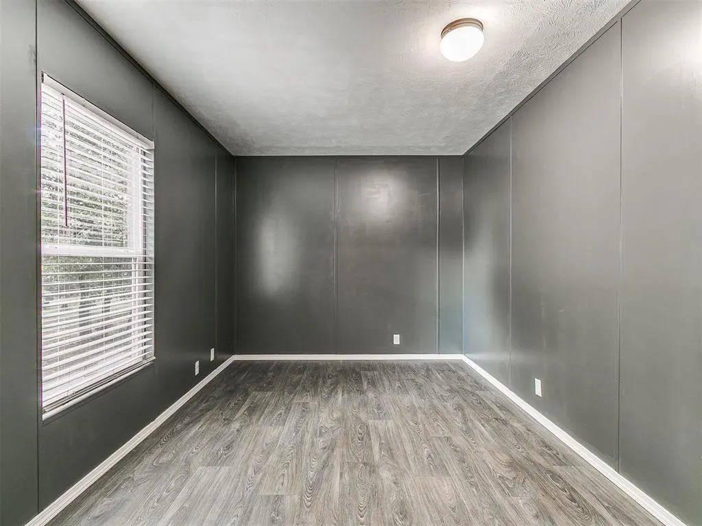 Photo 21 — 2010 SE 136th Avenue, Norman, OK 73026