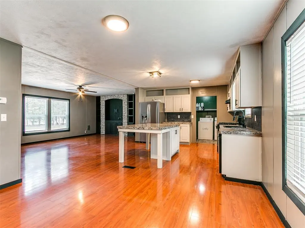 Photo 25 — 2010 SE 136th Avenue, Norman, OK 73026