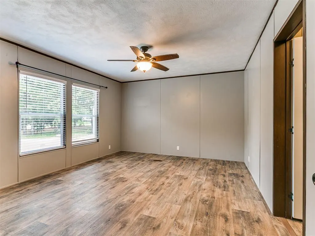 Photo 29 — 2010 SE 136th Avenue, Norman, OK 73026