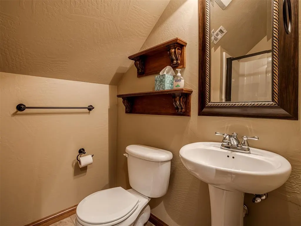 Photo 40 — 2620 SW 137th Street, Oklahoma City, OK 73170
