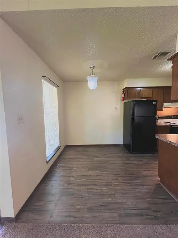 Photo 5 — 1018 Acacia Circle, Noble, OK 73068