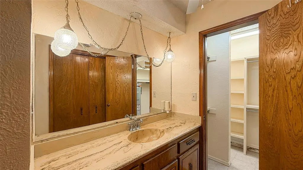 Photo 10 — 7489 County Road 1620, Roff, OK 74865