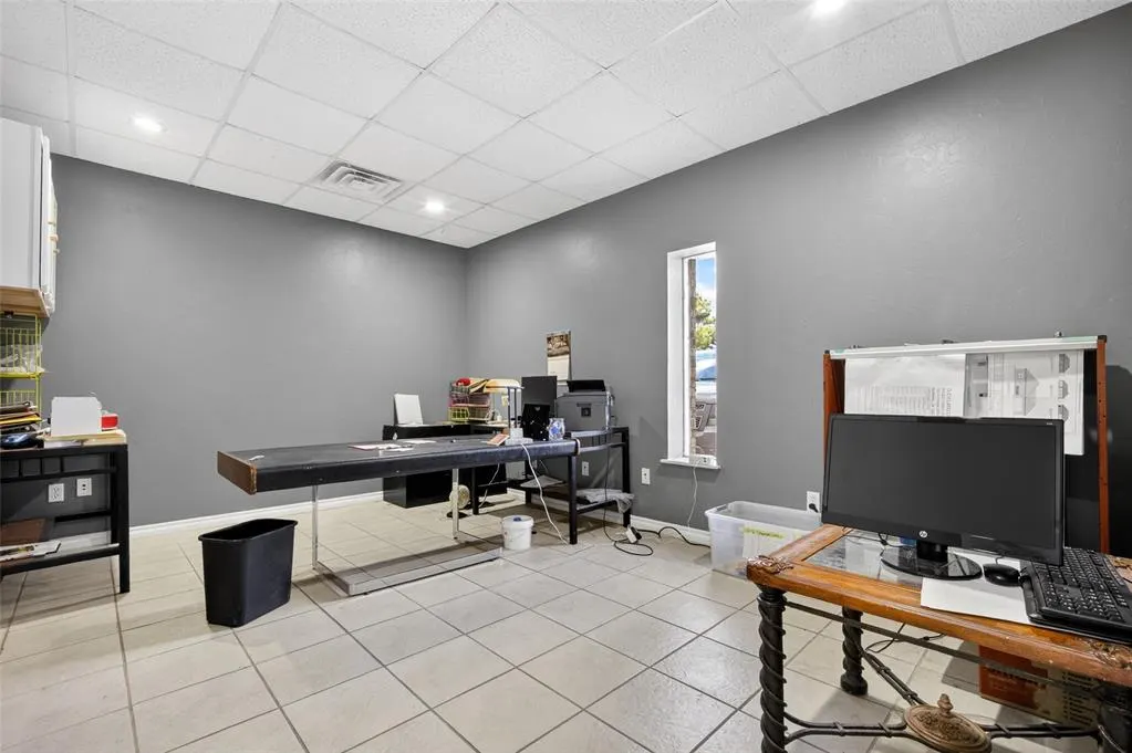 Photo 18 — 1835 Industrial Boulevard, Norman, OK 73069