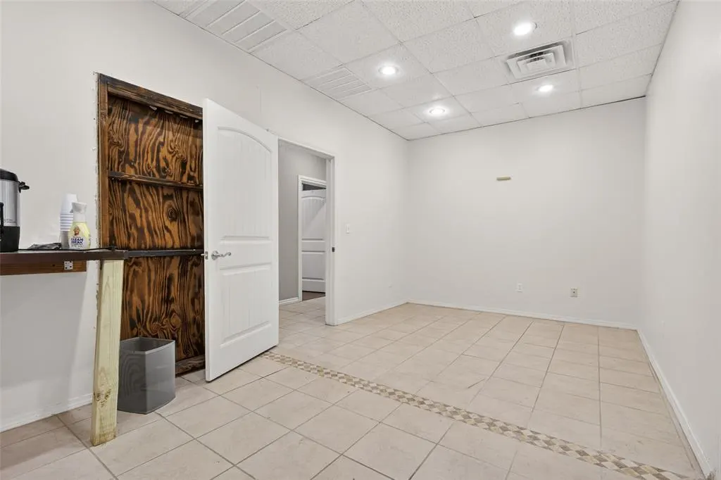 Photo 27 — 1835 Industrial Boulevard, Norman, OK 73069