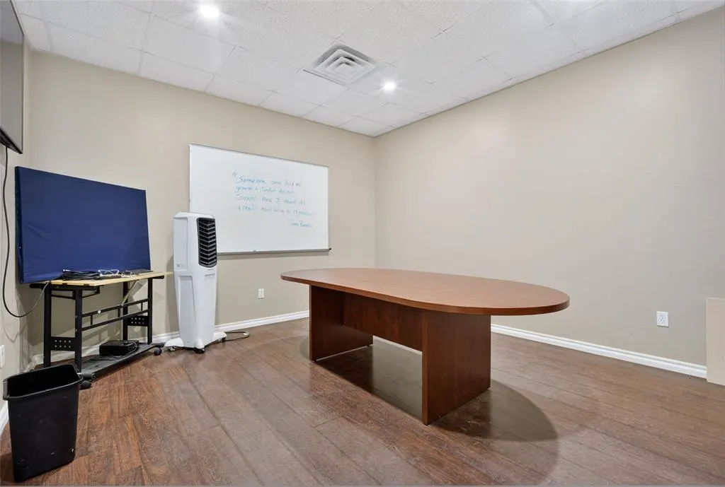 Photo 28 — 1835 Industrial Boulevard, Norman, OK 73069