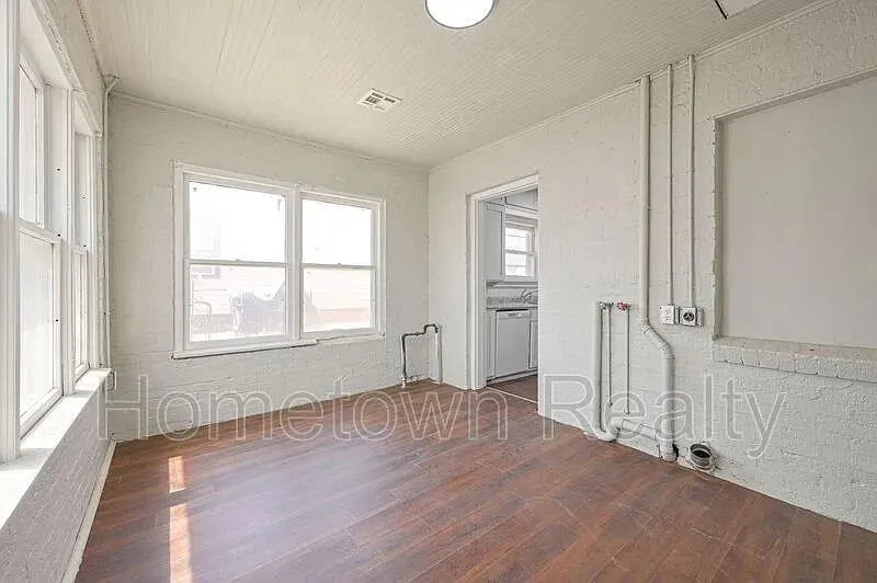 Photo 3 — 612 SE 28th Street, Oklahoma City, OK 73129
