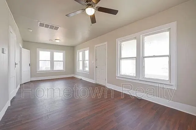 Photo 4 — 612 SE 28th Street, Oklahoma City, OK 73129
