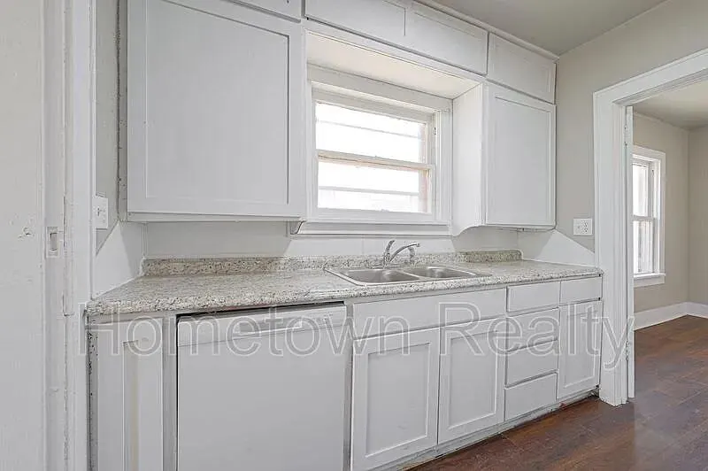 Photo 9 — 612 SE 28th Street, Oklahoma City, OK 73129