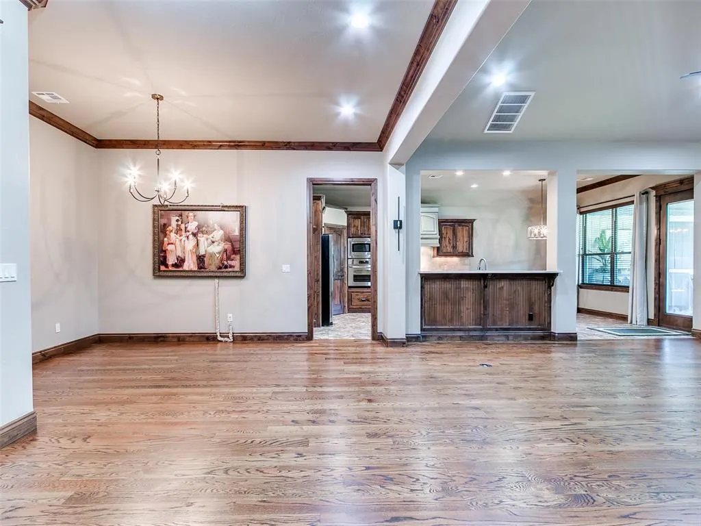 Photo 10 — 929 NW 195th Place, Edmond, OK 73012