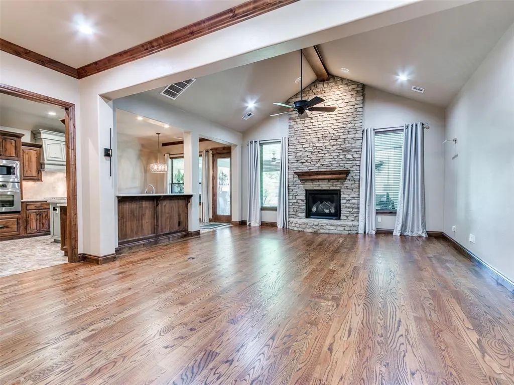 Photo 11 — 929 NW 195th Place, Edmond, OK 73012