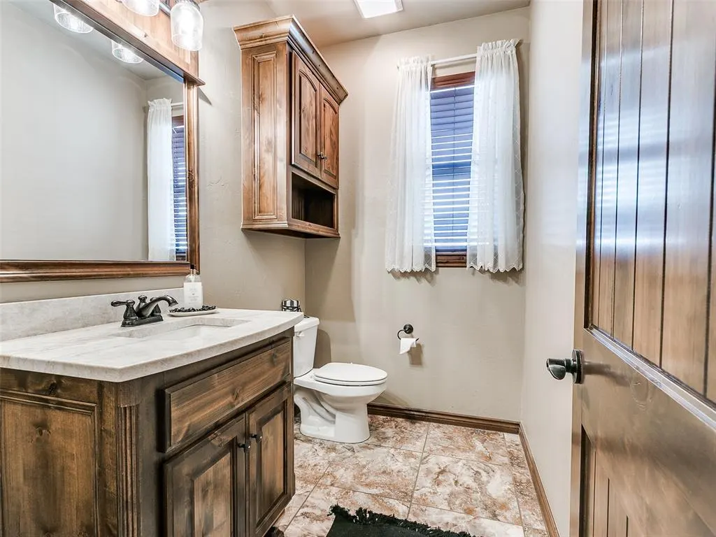 Photo 24 — 929 NW 195th Place, Edmond, OK 73012