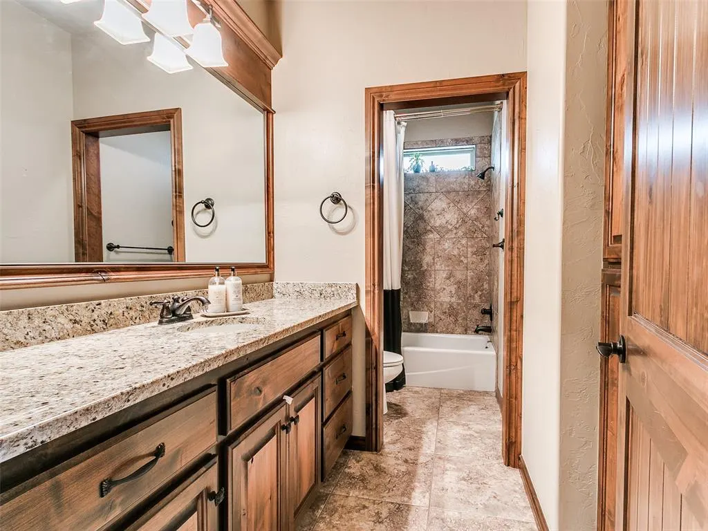 Photo 37 — 929 NW 195th Place, Edmond, OK 73012
