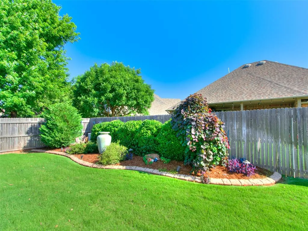 Photo 47 — 929 NW 195th Place, Edmond, OK 73012