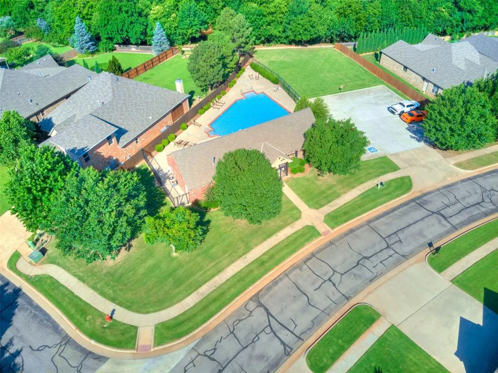 Photo 49 — 929 NW 195th Place, Edmond, OK 73012