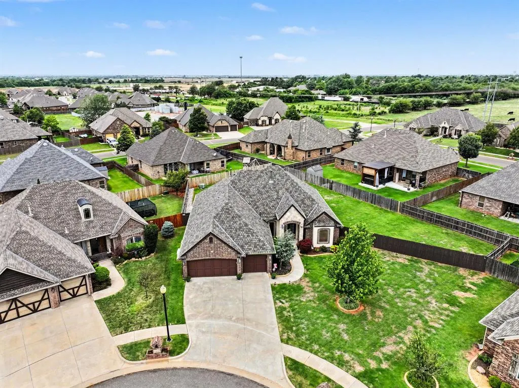 Photo 41 — 13117 NW 6th Circle, Yukon, OK 73099