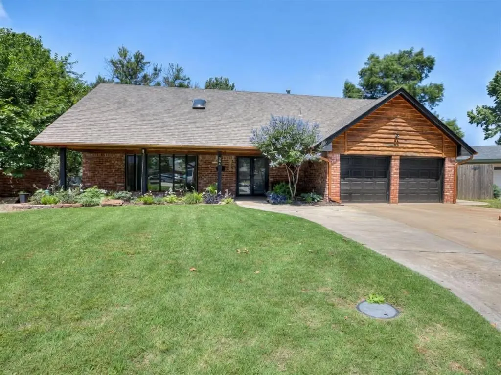 Front exterior — 504 Jean Marie Drive, Norman, OK 73069