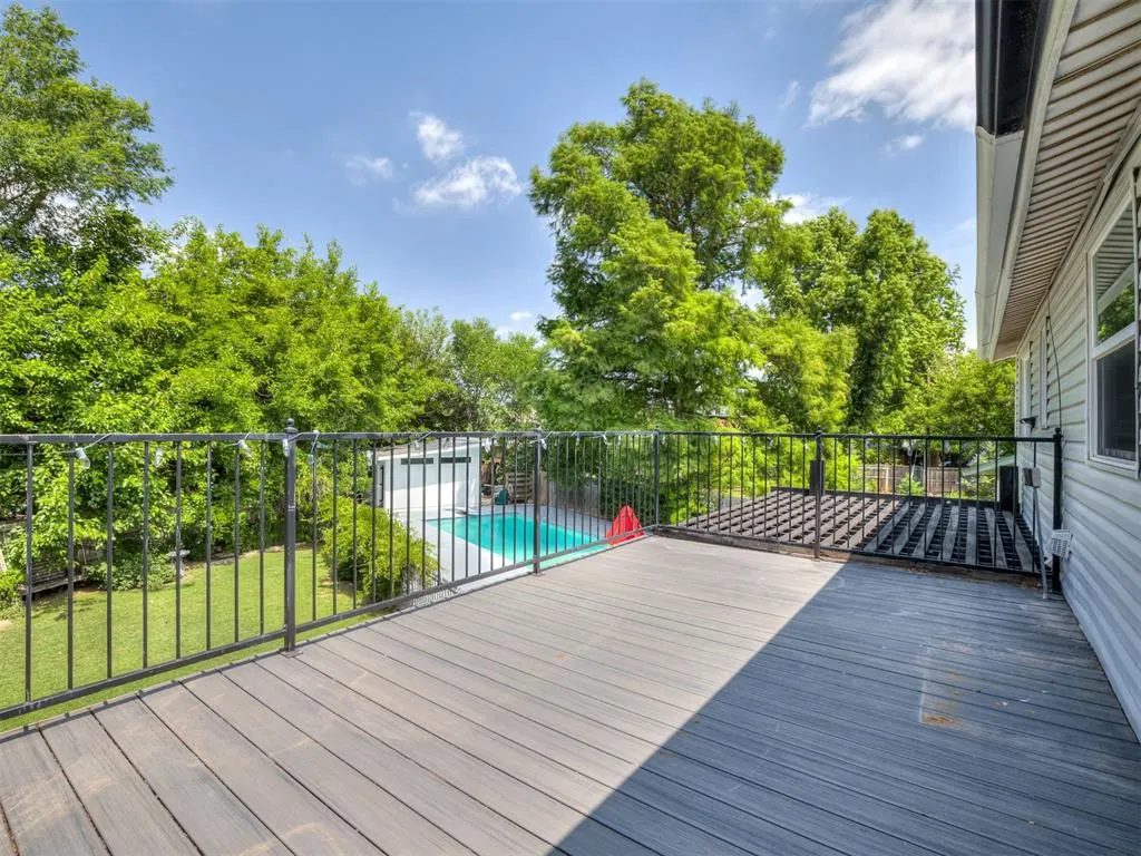 Photo 4 — 504 Jean Marie Drive, Norman, OK 73069