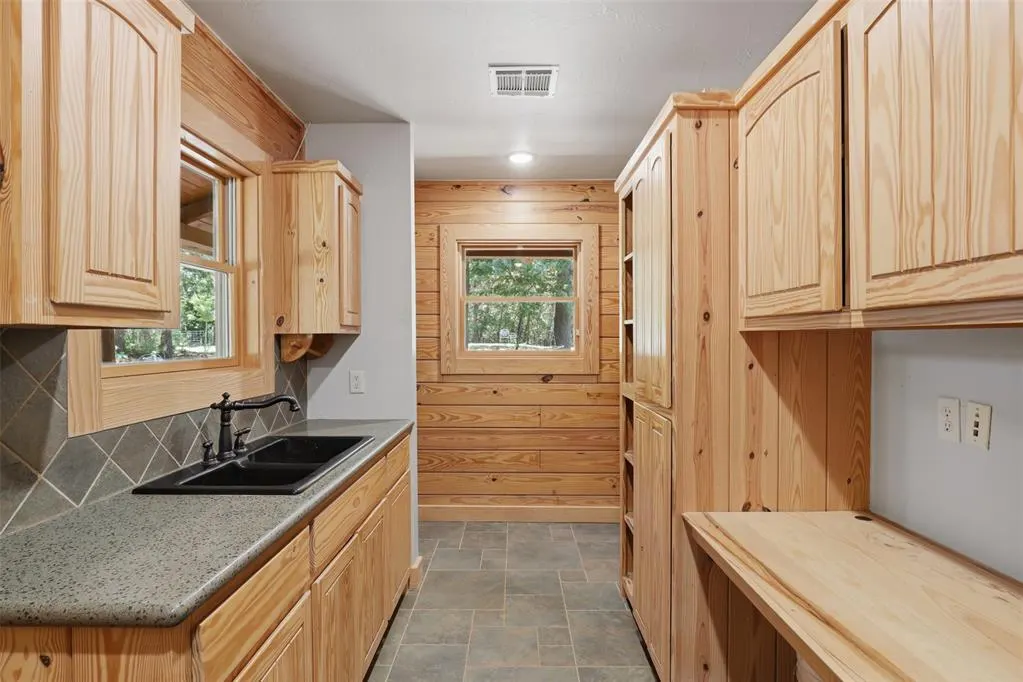 Photo 29 — 2111 Seminole Road, Norman, OK 73026