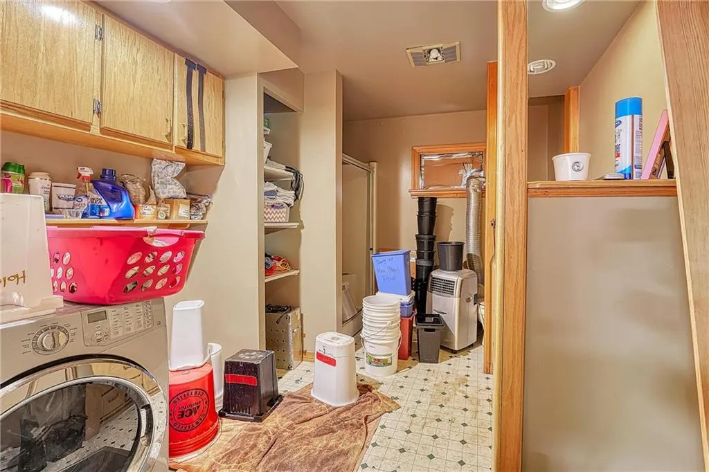 Photo 33 — 1012 W 3rd Street, Elk City, OK 73644