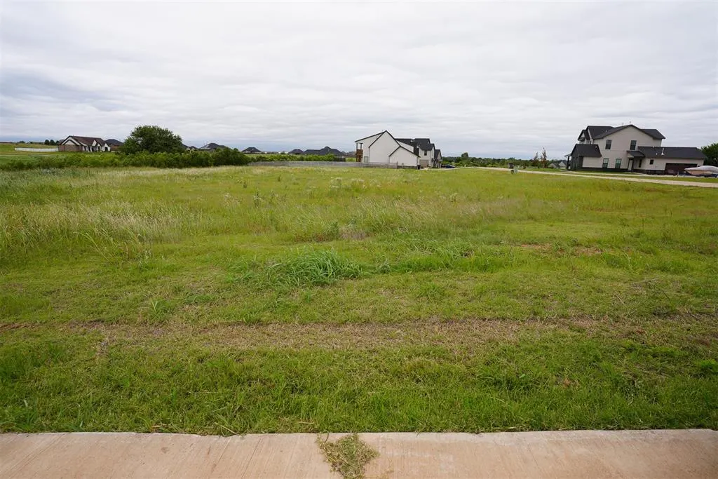 Photo 47 — 9113 Vista Reach, Edmond, OK 73025