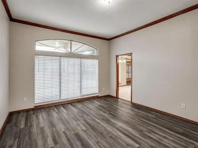 Photo 8 — 15709 Allegheny Drive, Edmond, OK 73013