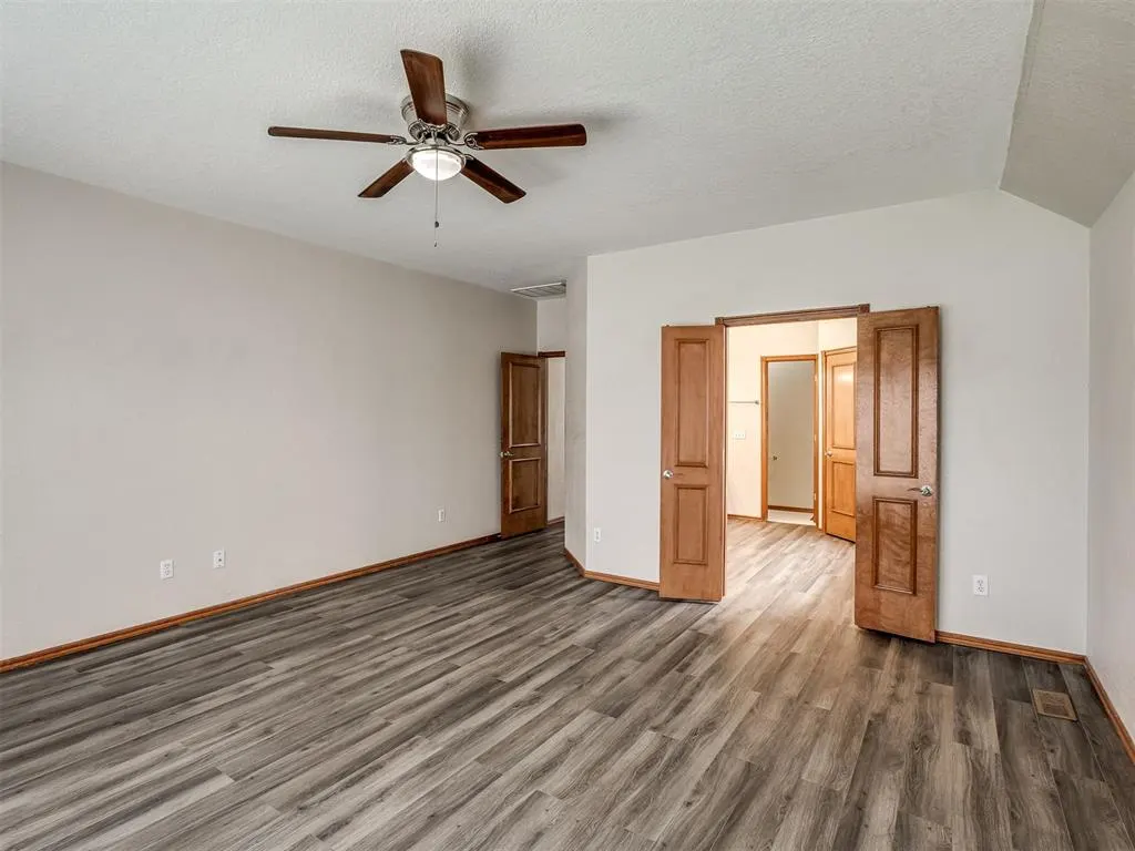 Photo 13 — 15709 Allegheny Drive, Edmond, OK 73013