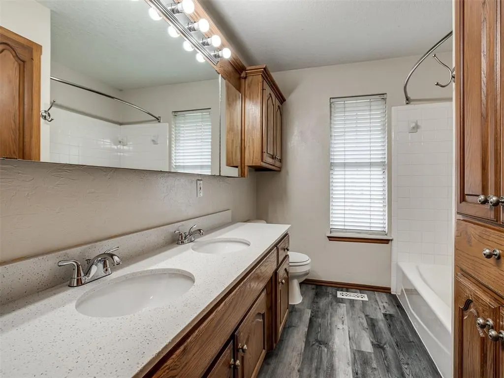 Photo 18 — 15709 Allegheny Drive, Edmond, OK 73013