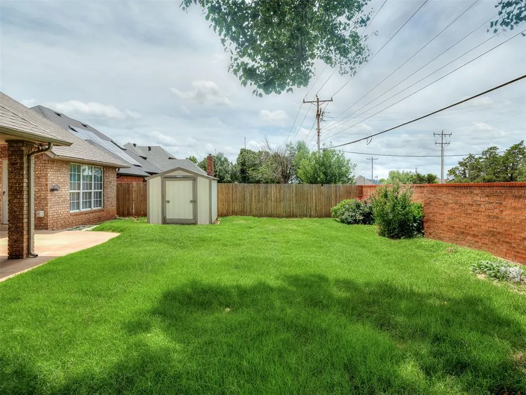 Photo 22 — 15709 Allegheny Drive, Edmond, OK 73013